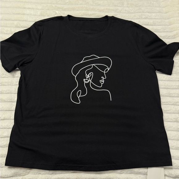 Black Tee - Picture 1 of 5